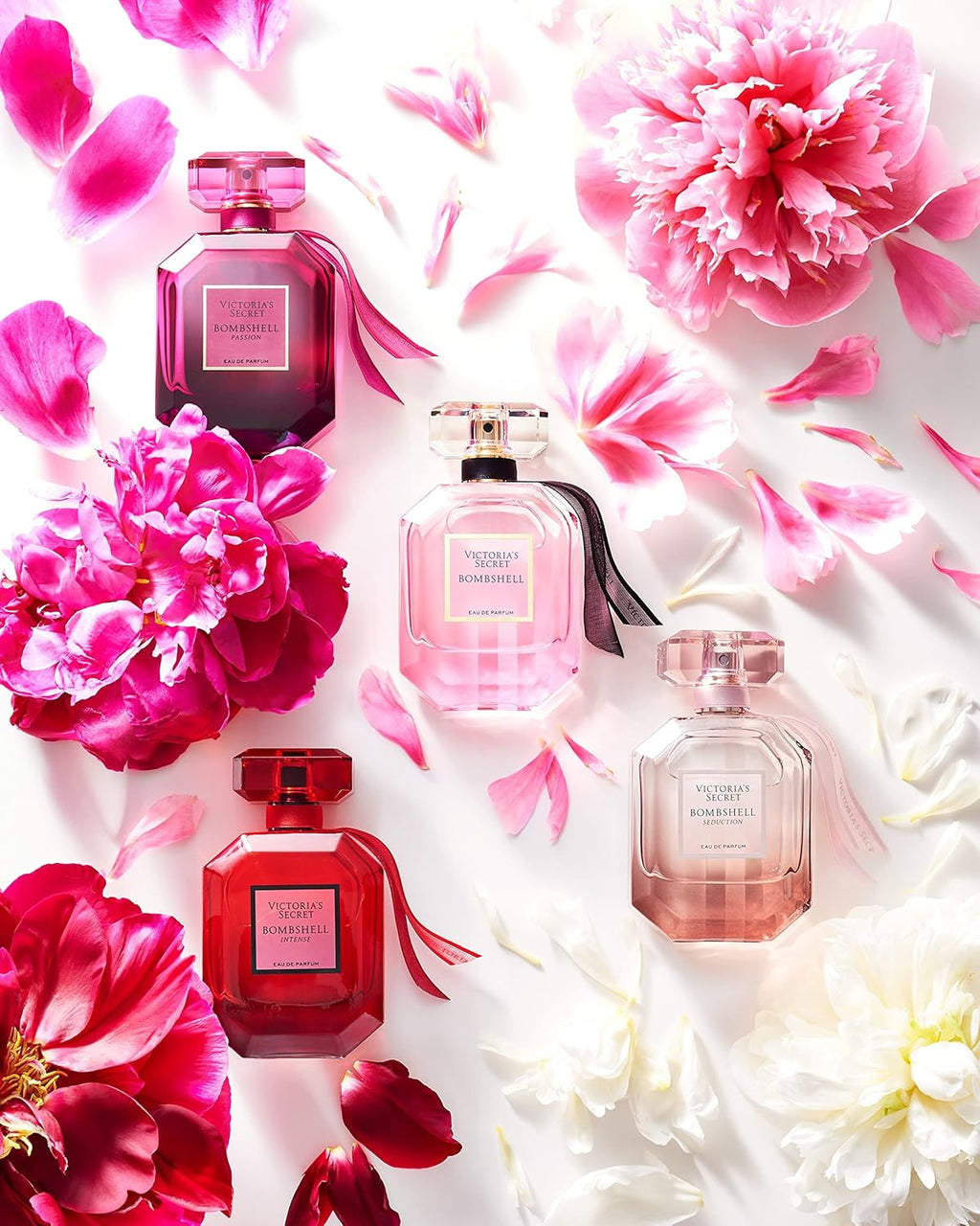 Victoria's Secret Bombshell Eau de Parfum, Notes of Purple Passion Fruit, Shangri-La Peony & Vanilla Orchid, Perfumes for Women (3.4 oz)