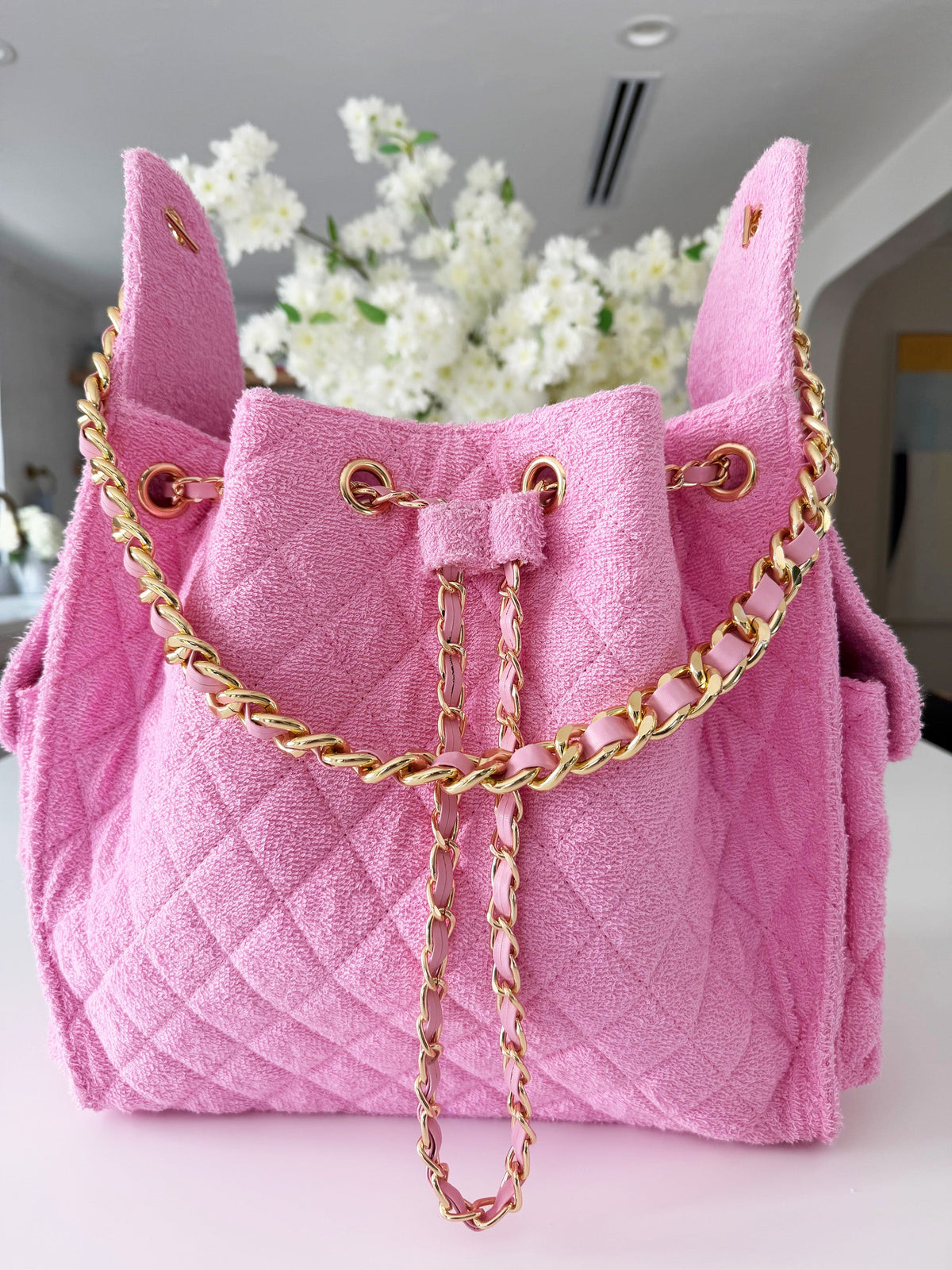 Bayshore Bucket Medium -  Bubblegum