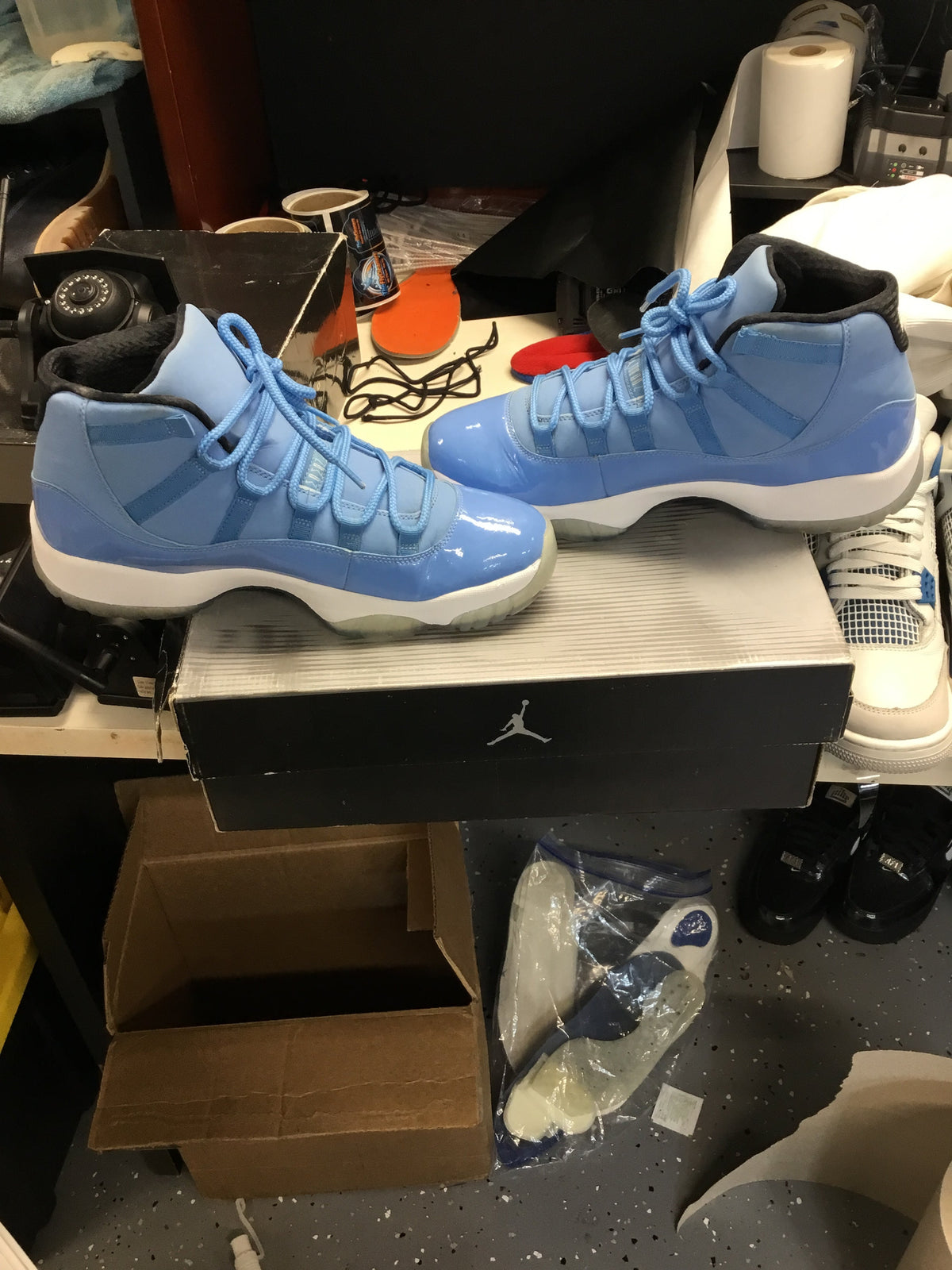 Jordan 11 Pantone Sz-11.5 Used No Box