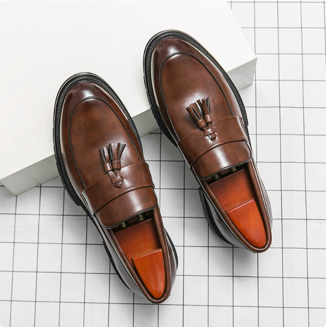 Spring And Autumn Men's Brogue Business Formal Wear Loafers Leather Shoes